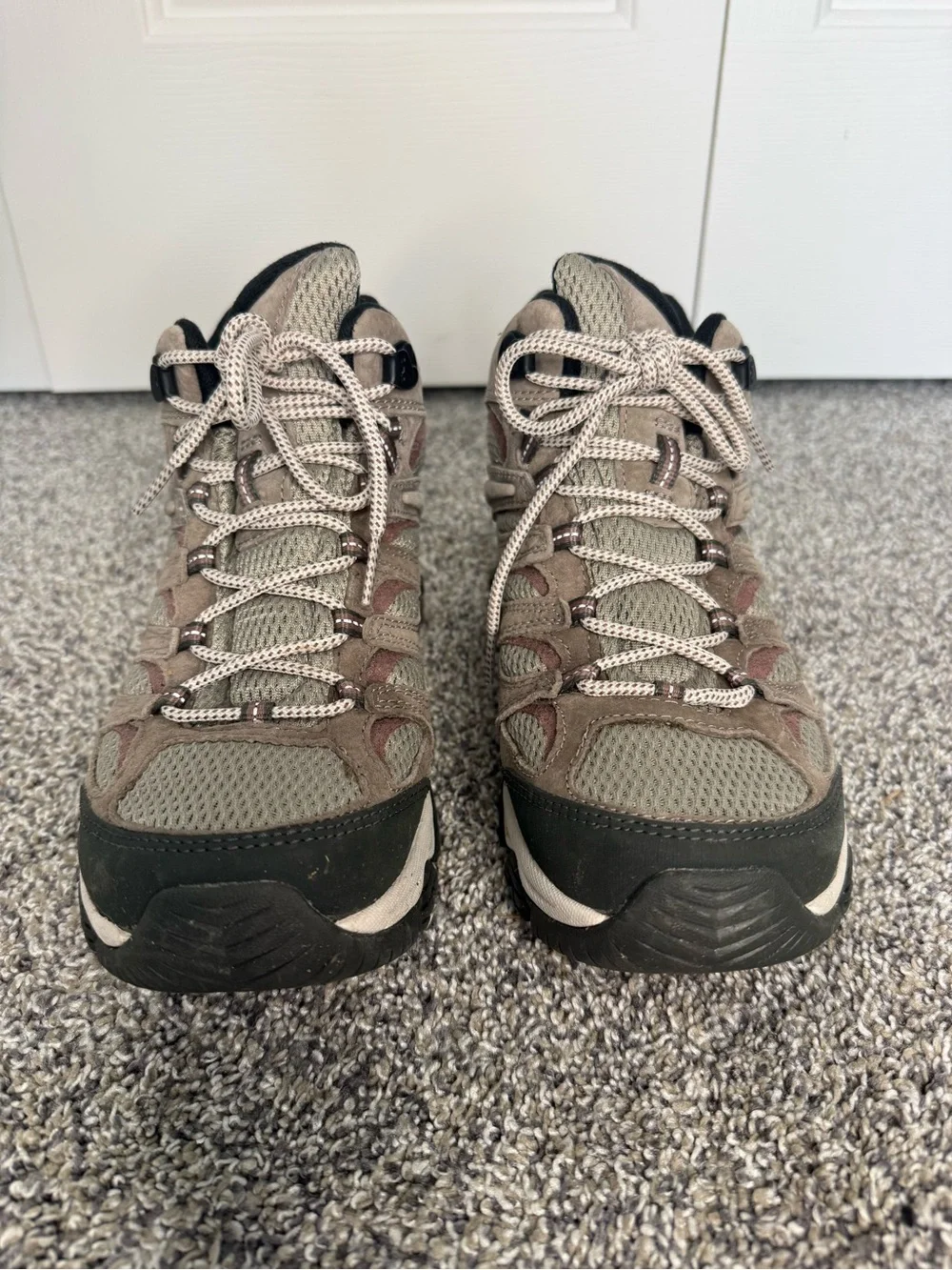 Merrell Moab 3 Mid Women’s Hiking Boots Size 9 Falcon Vibram J036596